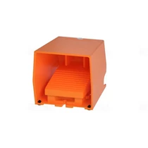 Lábkapcsoló, fém, sárga 1-ny 1-z 3A/AC15/230V BE vagy KI-parancs 1-fokozat IP66 XPER310