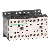 Kontaktorkombináció (mágnesk) irányváltó 2.2kW/400VAC-3 220-230VAC LC2K06015M7